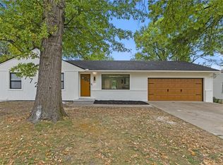 7720 Crisp Ave, Raytown, MO 64138
