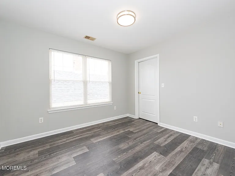 41 Seabreeze Way — Photo 11
