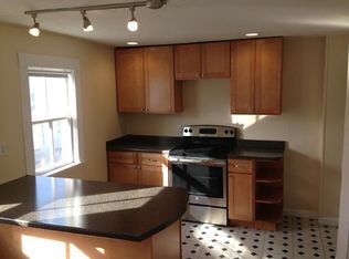 141 High St, Danvers, MA 01923