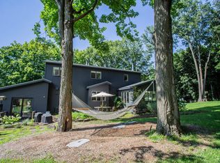 68 Chittenden Dr, Burlington, VT 05401