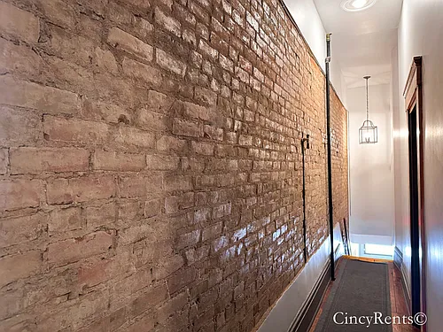 36 W Court St #1R — Photo 3