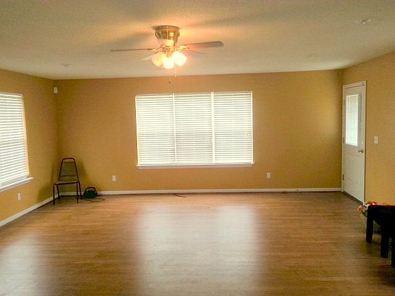 5th image of 2547 Winterville Dr