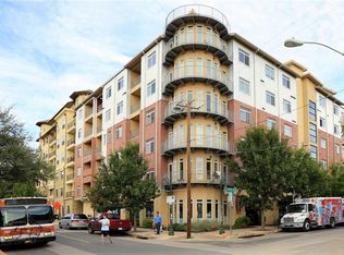 910 W 25th St APT 302, Austin, TX 78705