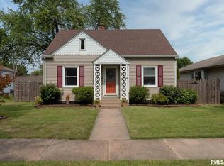 1507 Maple Ln, Moline, IL 61265