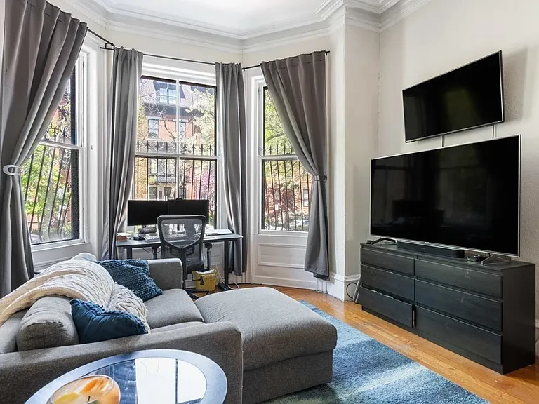 296 Marlborough St #2 — Photo 3