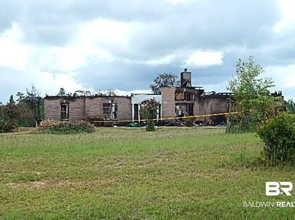 8525 South St, Citronelle, AL 36522