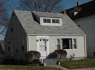 43 Lee Ave, New London, CT 06320
