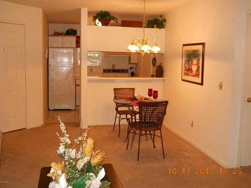 4th image of 6047 San Gabriel APT C
