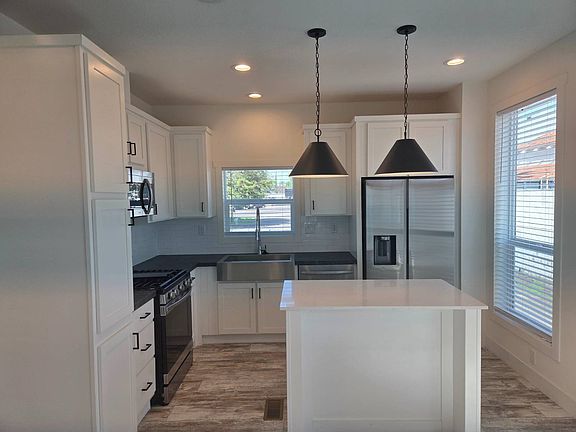2nd image of 1369 E Main St #35