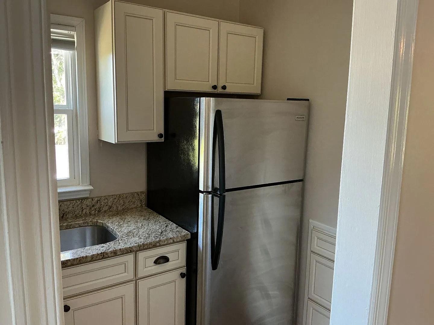 129 E. Fisher Avenue — Photo 3