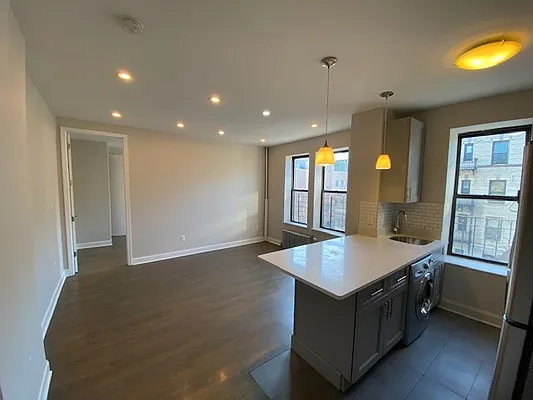 Rented by Mdays Realty | media 6