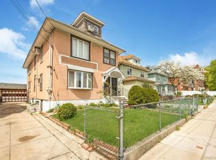 4228 159th St, Flushing, NY 11358