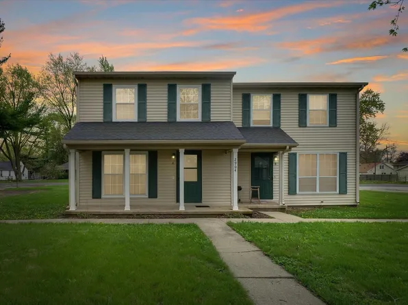 2904 W John St APT A, Champaign, IL 61821