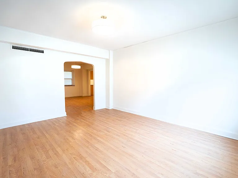 3007 Grand Ave #6 — Photo 8