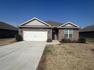 177 Cherry Laurel Dr, Hazel Green, AL 35750