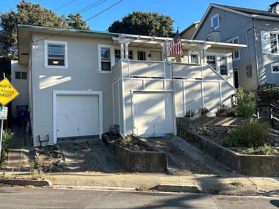 1336 Highland Ave