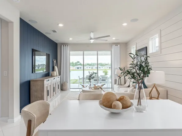 2398 Lily Bloom Rd, Saint Cloud, FL 34771