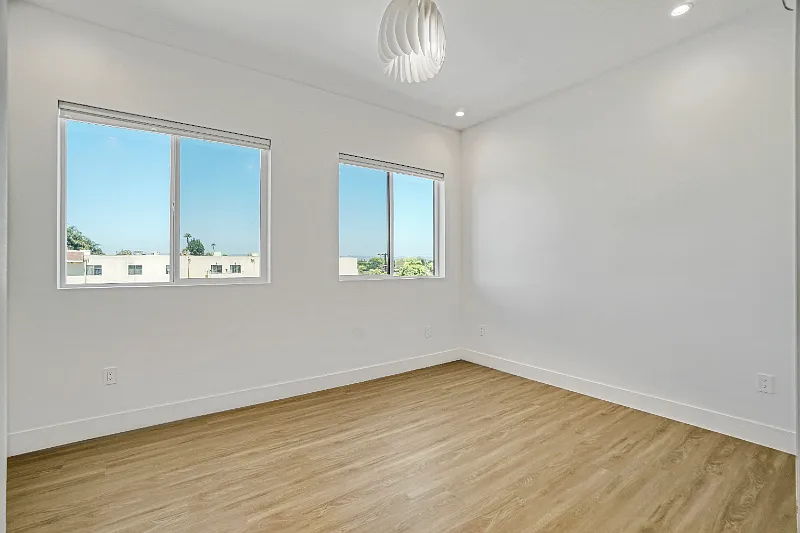 1 bed, 14440 sqft, $1,350 — Photo 3