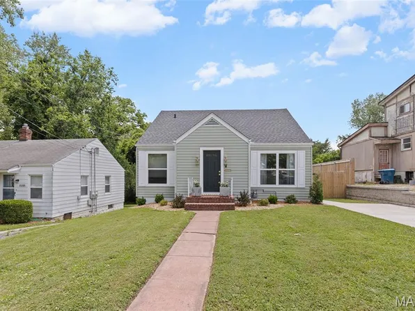 1121 Danforth St, Alton, IL 62002