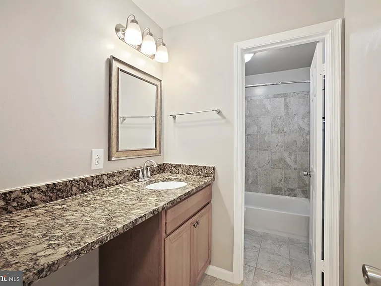 1518 Gingerwood Ct — Photo 19