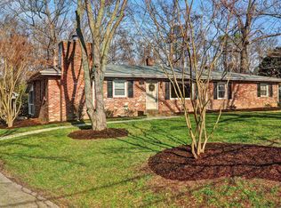 152 Powhatan Springs Rd, Williamsburg, VA 23188