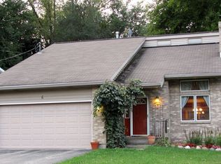 6 Highview Ave, Fox Lake, IL