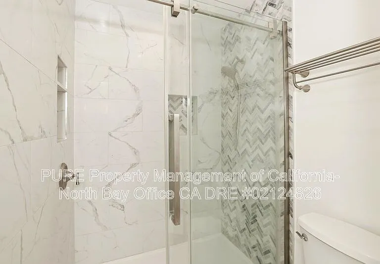 455 Enterprise Dr — Photo 14