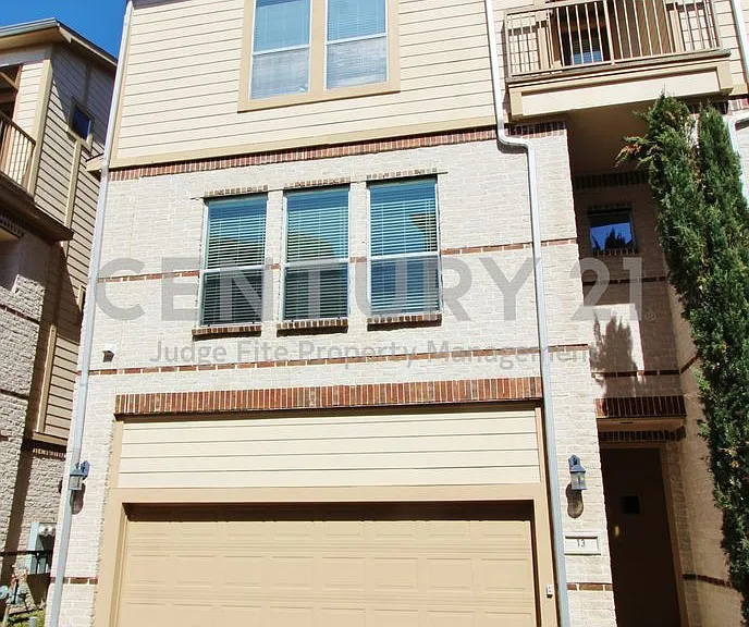 4830 Cedar Springs Rd #13 — Photo 1