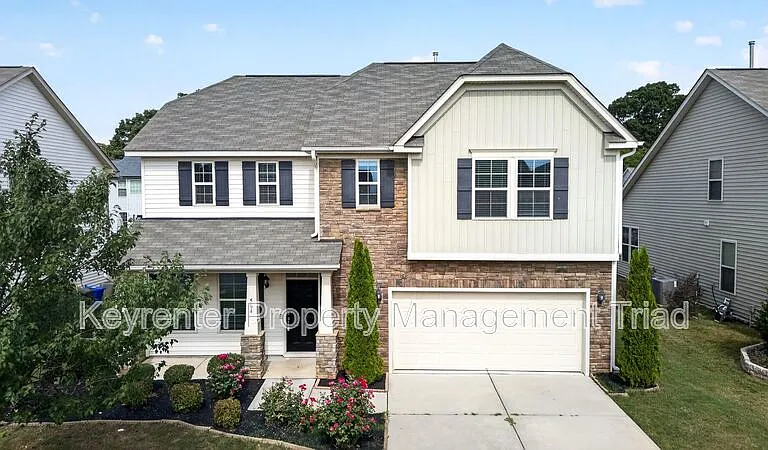 504 Eagles Way — Photo 22