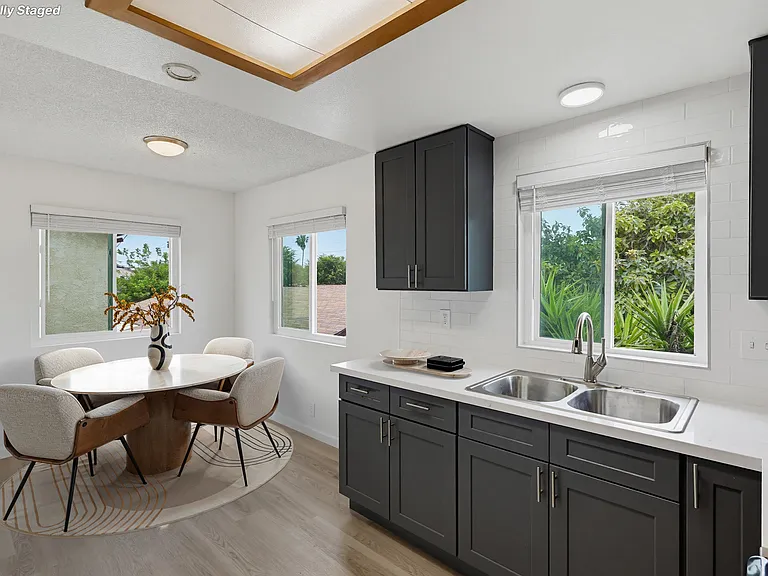 1724 Elm Ave #B — Photo 8