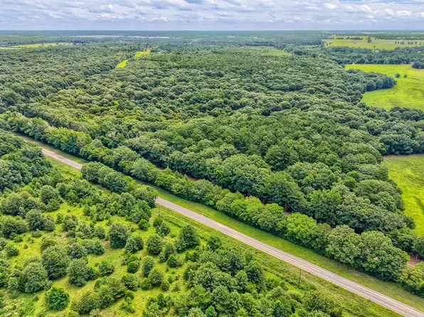 860-852 County Road 4224, Troup, TX 75789