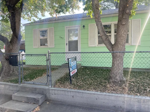 949 Saint Mary St, Casper, WY 82601