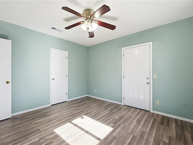 409 W Camellia Way — Photo 18