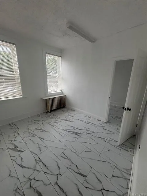 1 bed, 1.0 bath, 700 sqft, $2,300 — Photo 3