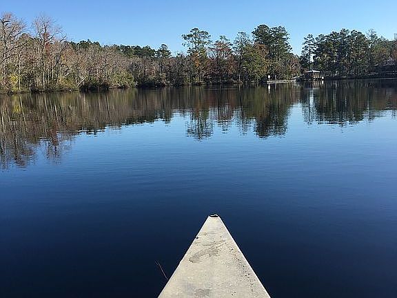 1050 feet of riverfront 