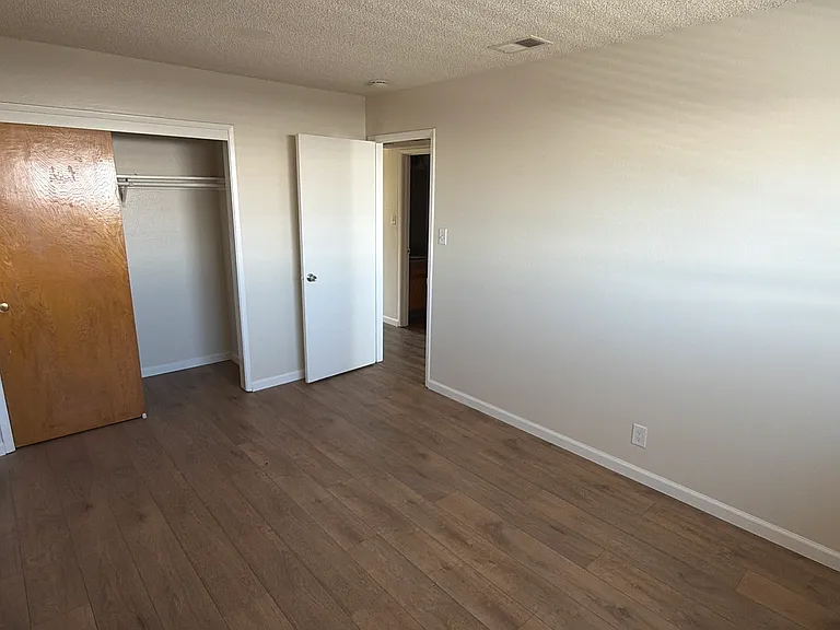 3509 Fairview Dr #1 — Photo 10