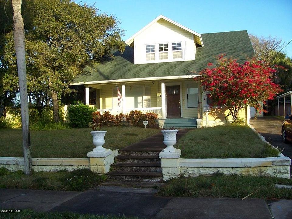 1st image of 221 Glenview Blvd