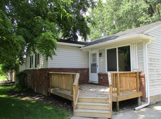 36857 Jefferson Ave, Harrison Township, MI