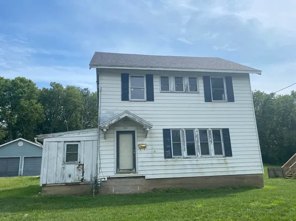 380 E Eastwood St, Marshall, MO 65340