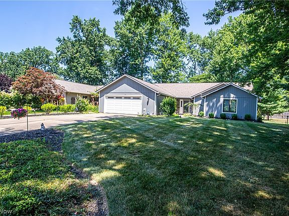 2nd image of 21100 Creekside Dr