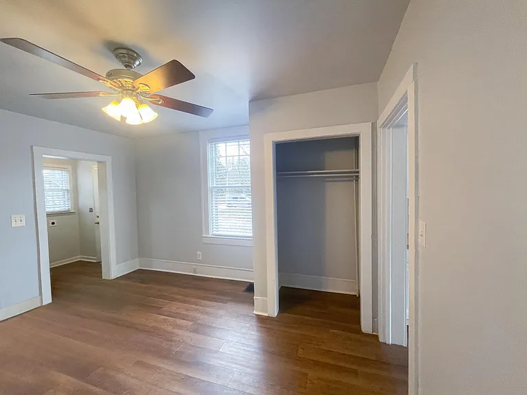441 E Sprague St #B — Photo 8