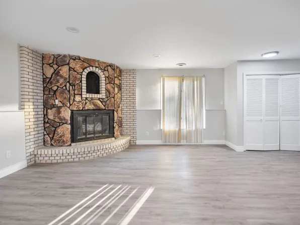 3337 W 80th Ave, Merrillville, IN 46410