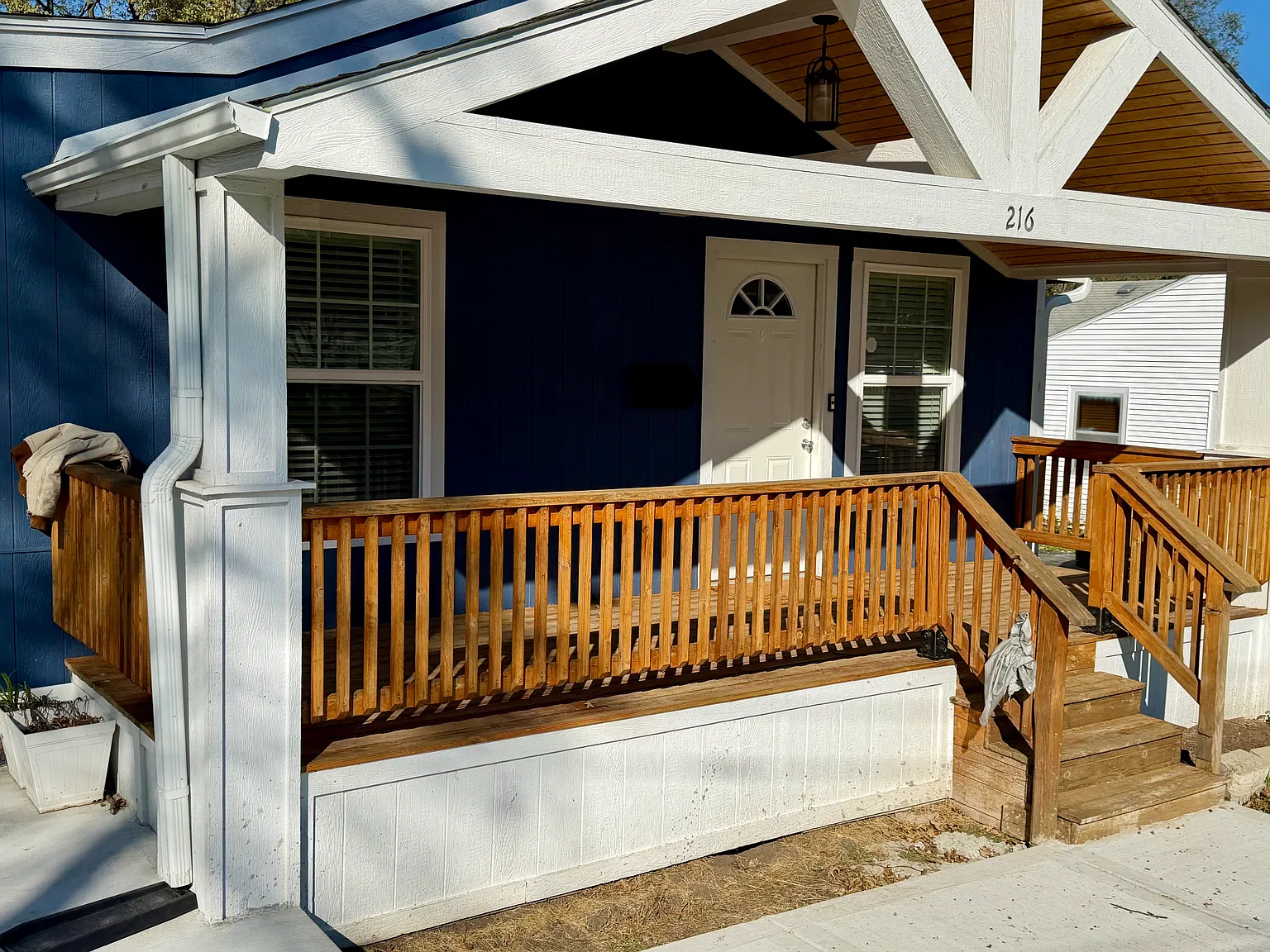 3 bed, 1400 sqft, $2,600 — Photo 3