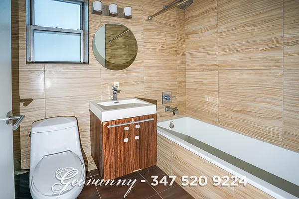 Rented by EXR | media 5