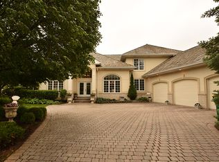 5 Loblolly Ct, Lemont, IL 60439