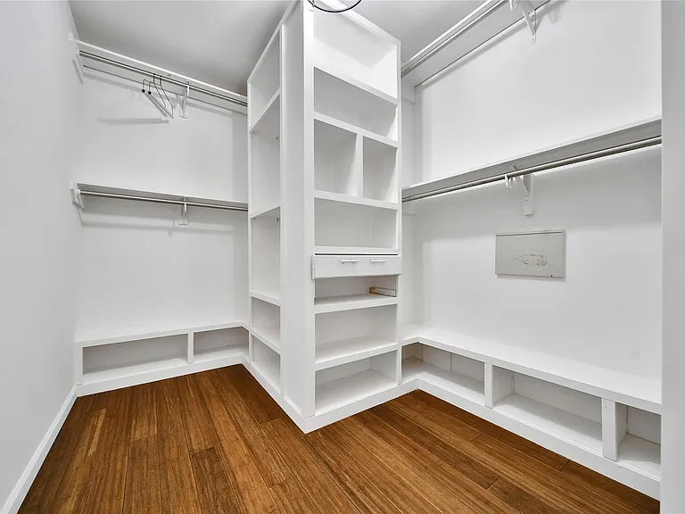 3143 S Royce Cir — Photo 22