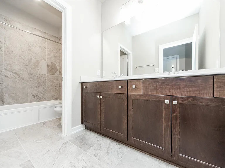 8706 Fox Trail Dr — Photo 22