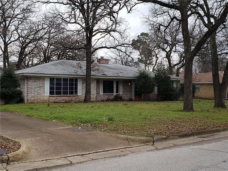 1st image of 6321 Banbury Dr