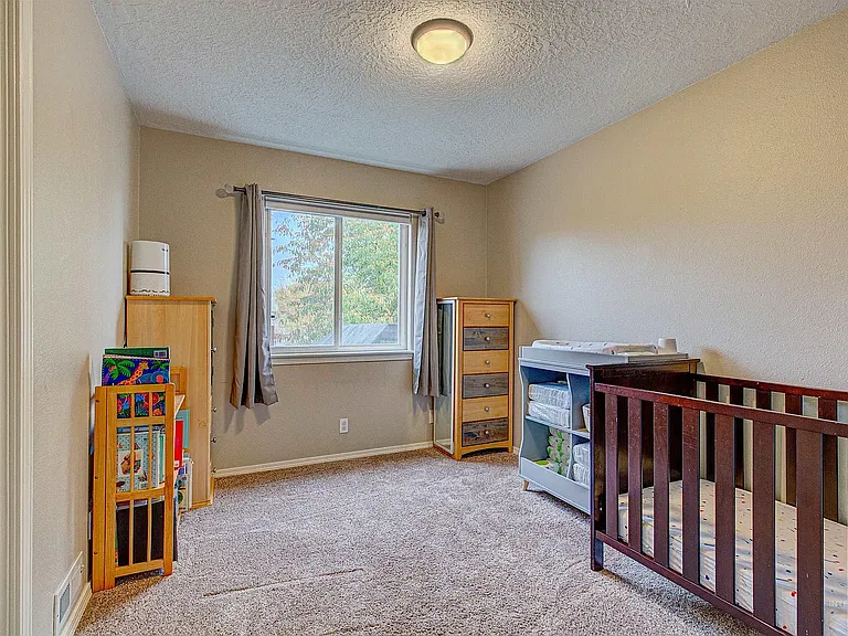 1473 E Drucker St — Photo 19