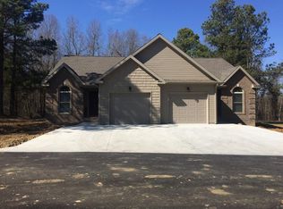 48 Whispering Pines Ct, Hanson, KY 42413
